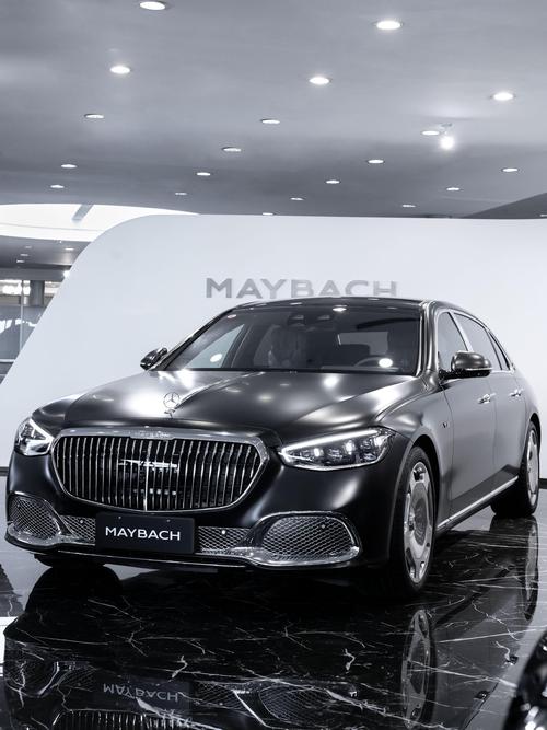 重庆39岚图汽车的售后服务让用户无忧出行，迈巴赫未来的豪华车趋势